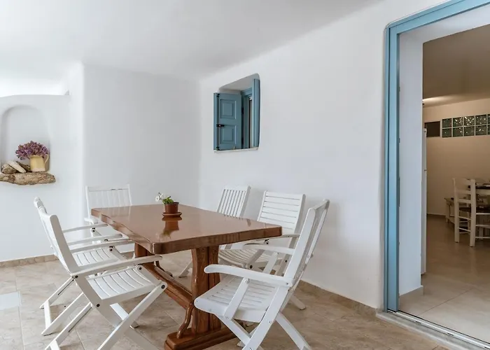 Afroditi Ftelia Yasemi B * Panormos (Mykonos)