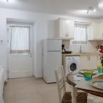 Afroditi Ftelia Yasemi B * Panormos (Mykonos)